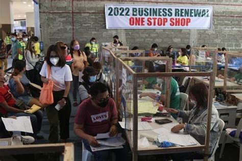 Davao City’s Biz Bureau urges clients to transact online.